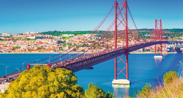 Ponte 25 de Abril in Lissabon